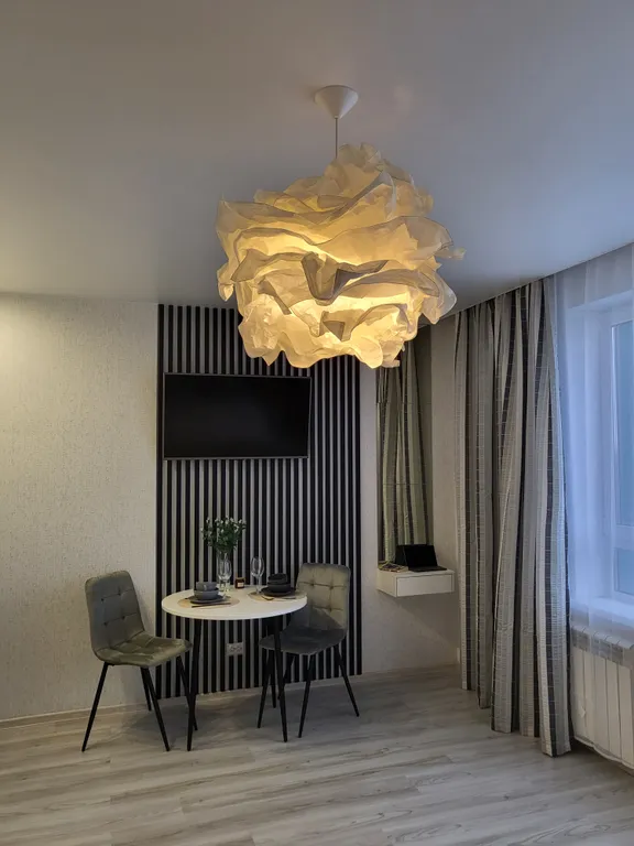 Light studio светлая, стильная студия с видом на лес и закат