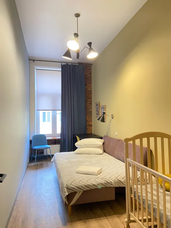 Квартира 4-комнатная Квартира — Санкт-Петербург