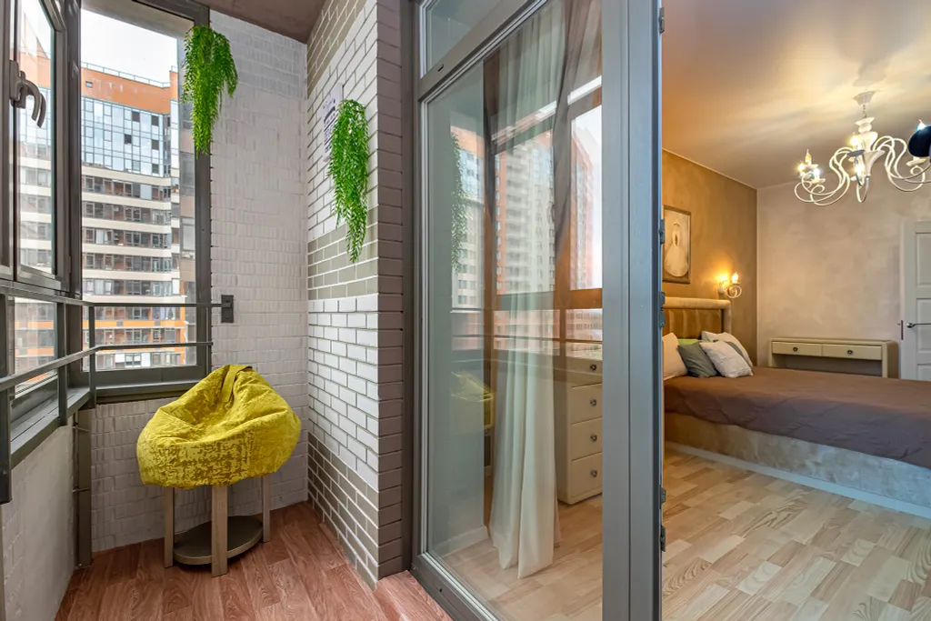 Большая семейная трёшка студия с видом на Обь и своей набережной