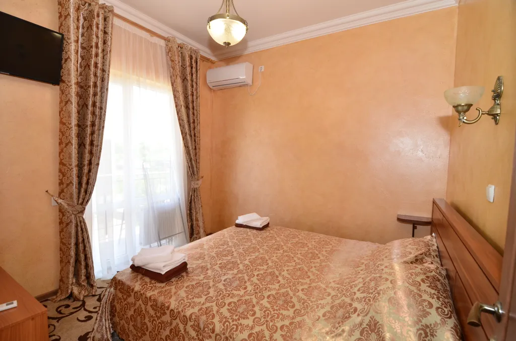 Четырехместный номер категории Люкс двухкомнатный