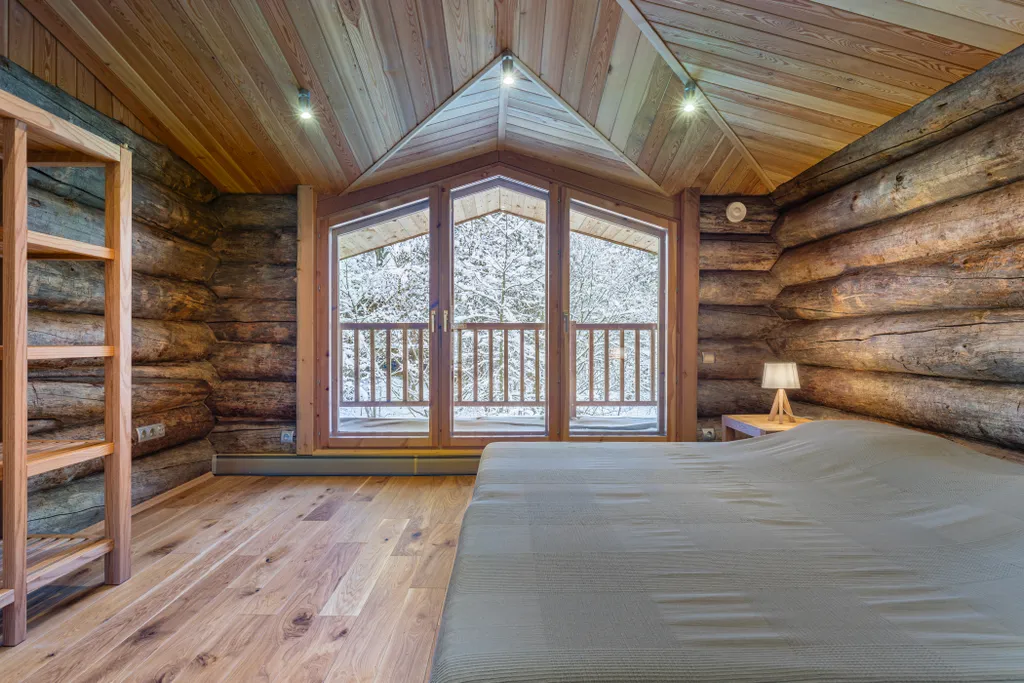 Дом из бревна kelo