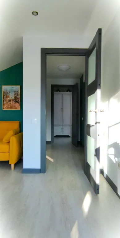 4-комнатный Дом