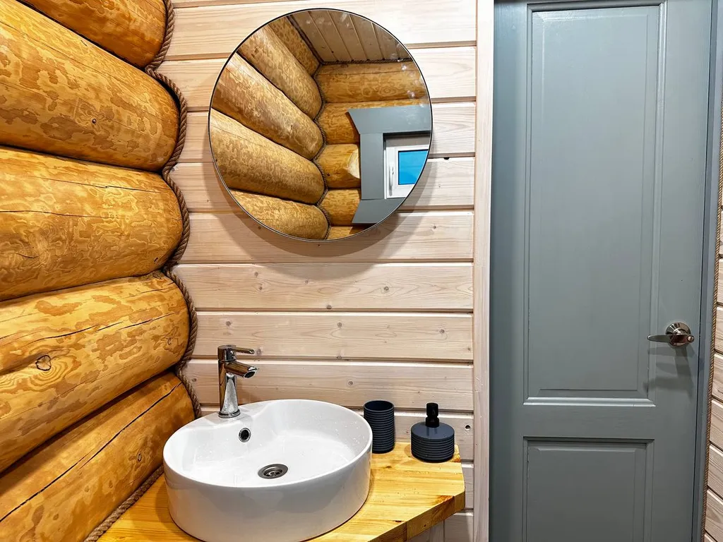 Коттедж Дом с видом на озеро — Крошнозеро