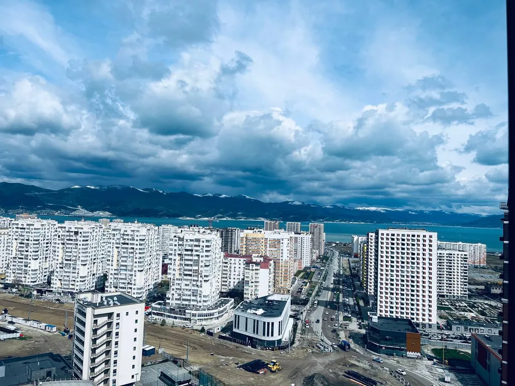 Студия с видом на бухту и горы