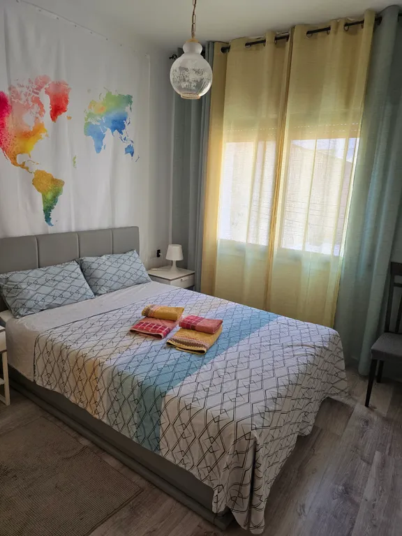 Квартира Уютная комната в самом центре для двух человек — аренда посуточно в Барселона