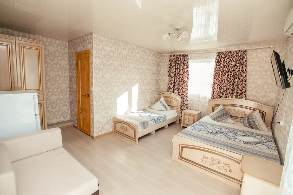 Четырёхместный номер с удобствами