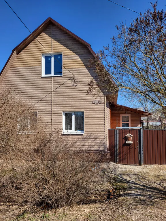 Коттедж Частный дом недалеко от центра города — аренда посуточно в Старая Русса