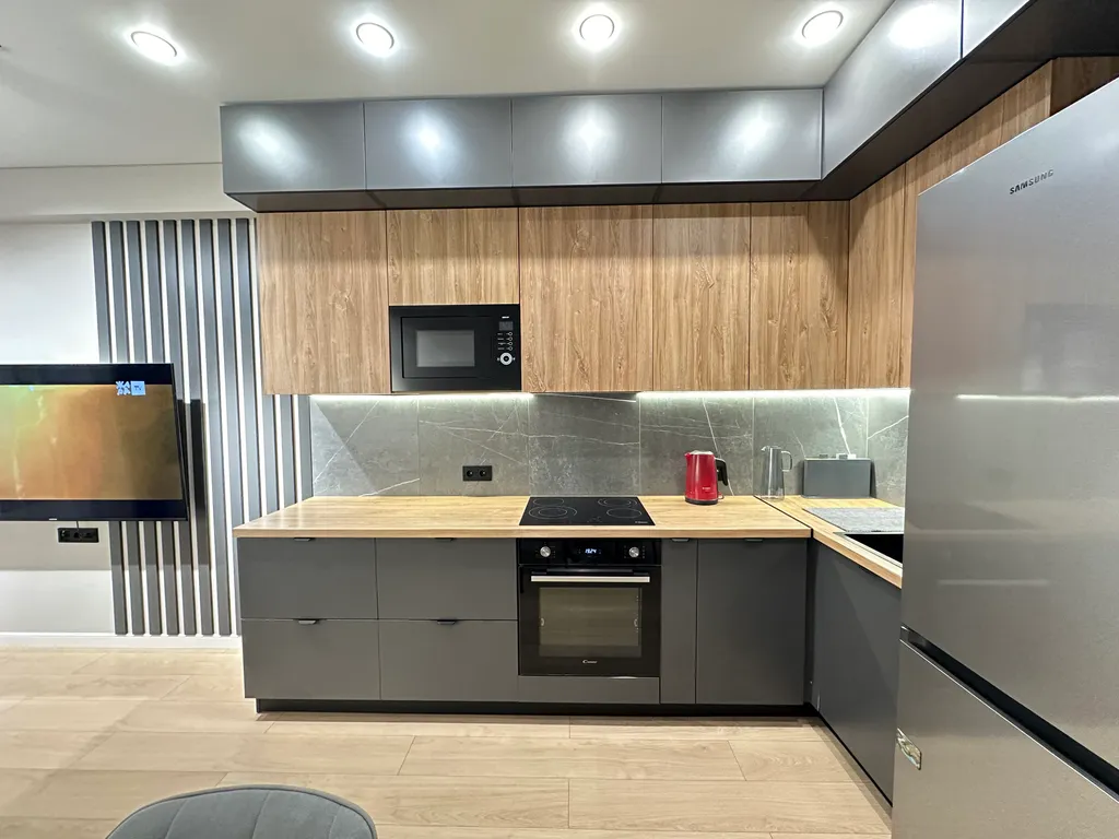 Шикарная евротрешка