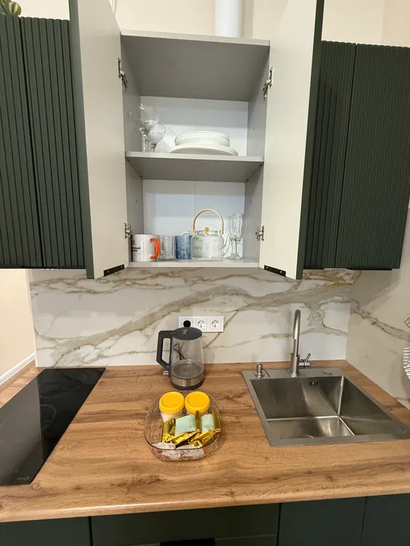 Уютная студия с современными ремонтом