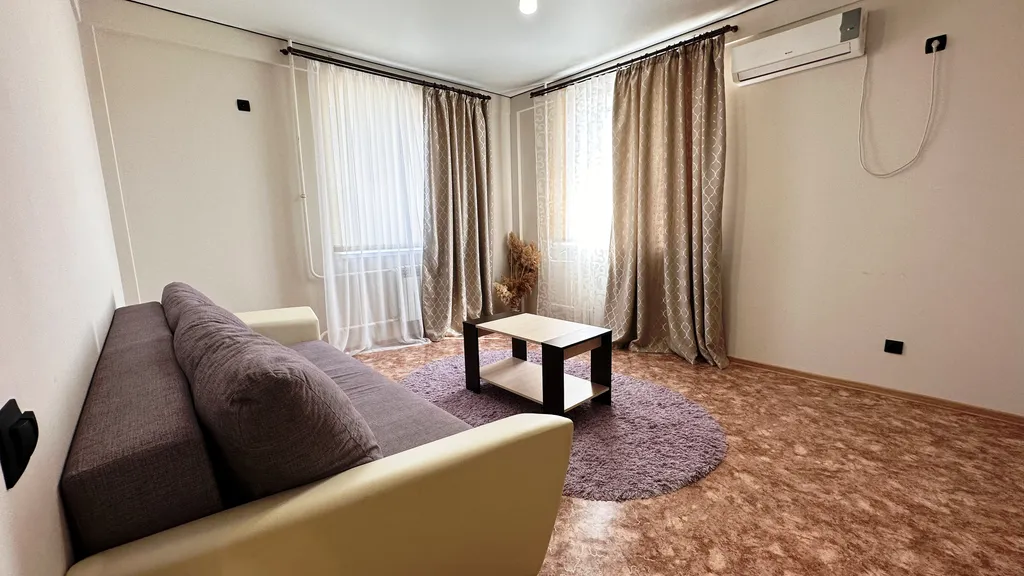 2-комнатная Квартира — аренда посуточно в Оренбург