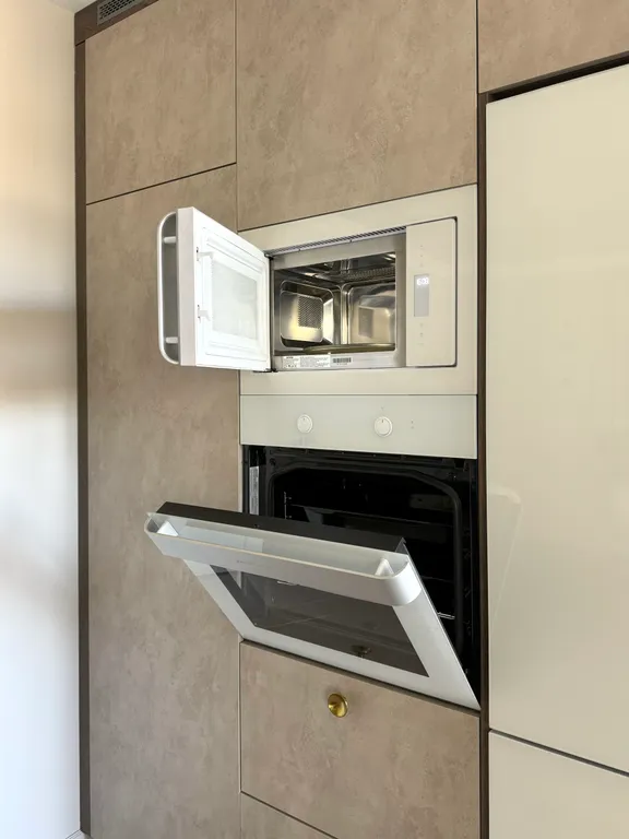 Современные 2х комнатные апартаменты у моря