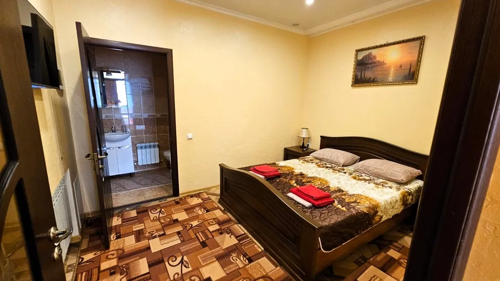 Апартаменты "Феодосийский залив" (двухкомнатные апартаменты №1)