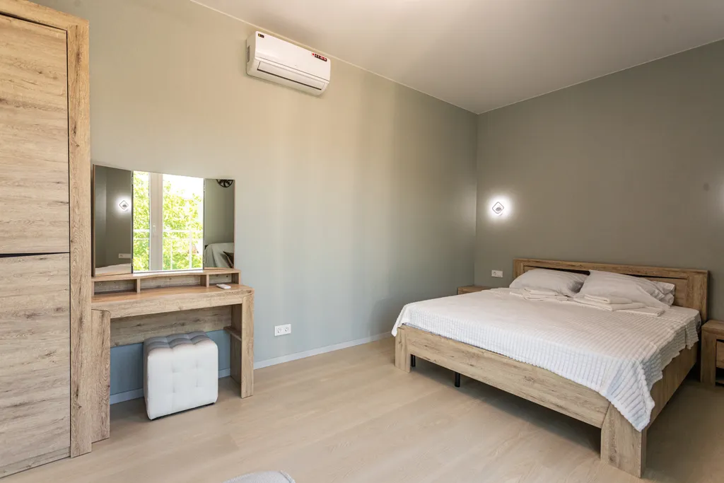 Дом для отдыха с бассейном и банным комплексом