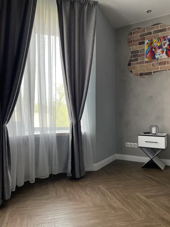 Семейный таунхаус в тихом месте западного побережья