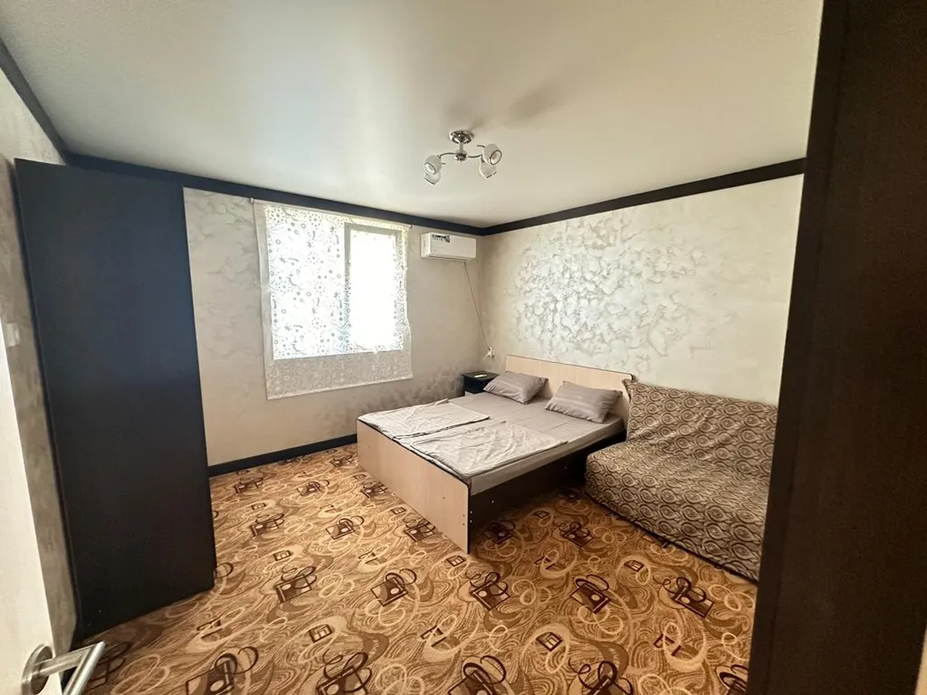 Дом у Дольмена