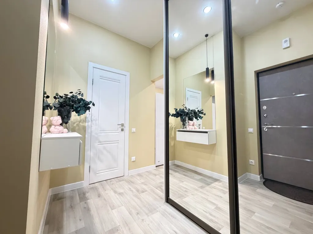 Уютная студия для трех гостей