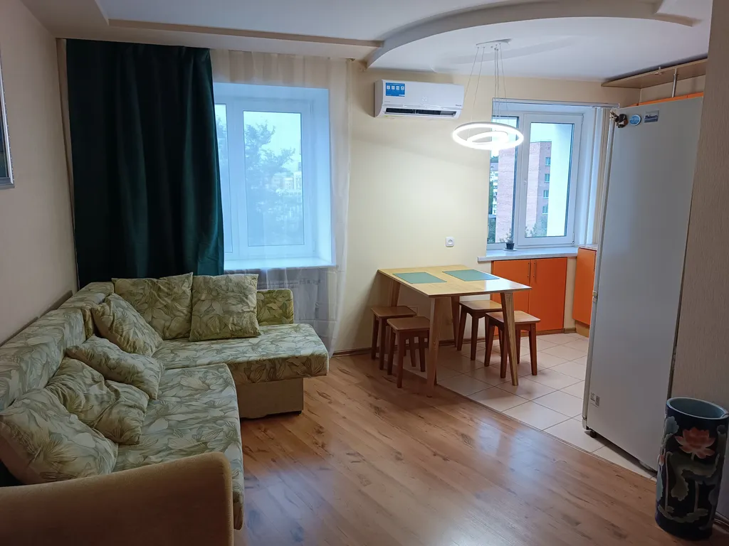 Уютная 2 к. квартира в центре с видом на залив