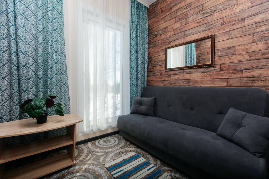 Просторный двухэтажный коттедж