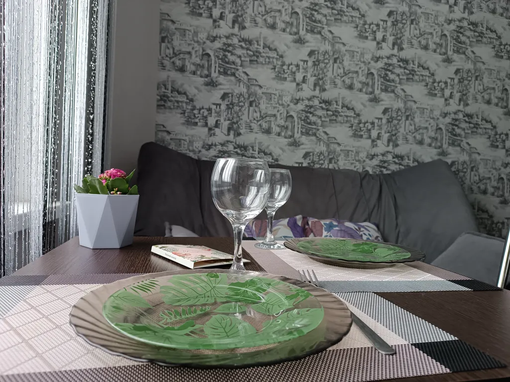 Уютная квартира в новом микрорайоне города — аренда посуточно в Калуга