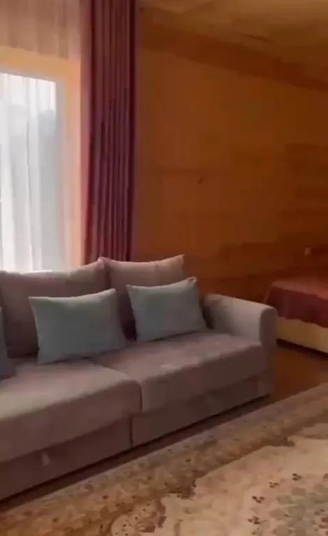 4-комнатный Дом