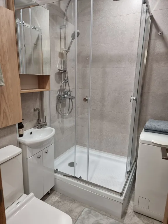 Новая и свежая двухкомнатная квартира, около станции метро Пушкинская