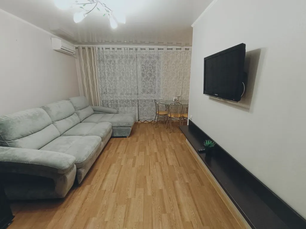 Квартира Уютная квартира на ул.Спортивной — Самара