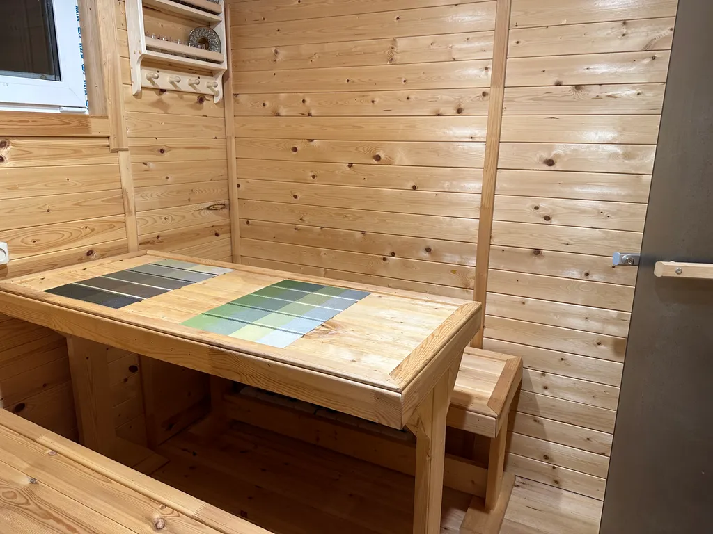 Домик у озера с баней и чаном