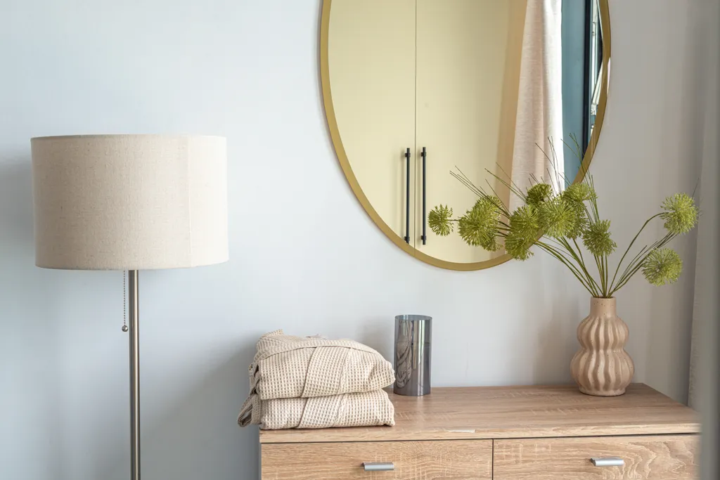 Ocean Breeze Retreat - Sea View Aesthetics