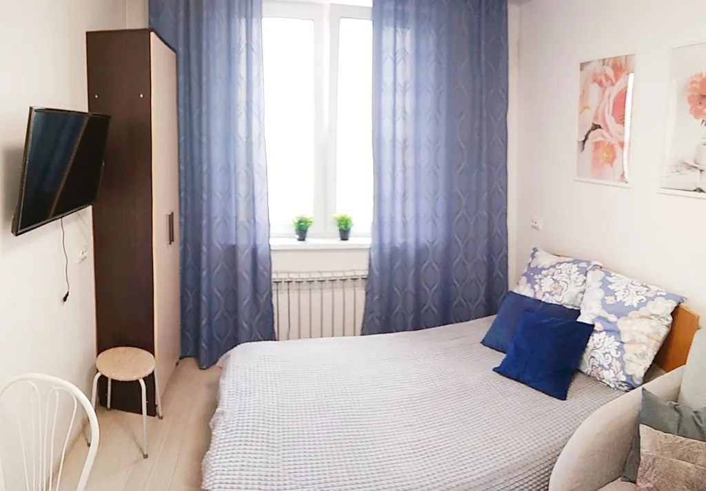 Студия возле ЖД вокзала