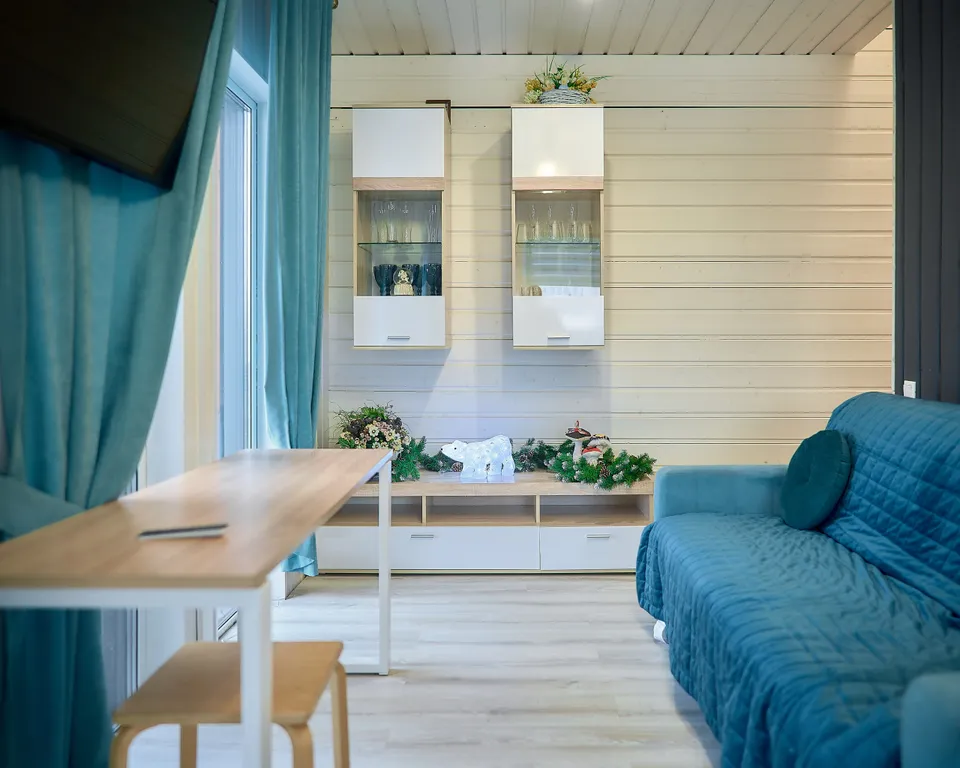 Дом у озера #2