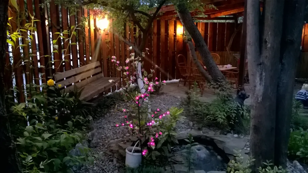 Коттедж Коттедж со своим двориком и гаражом — Ялта