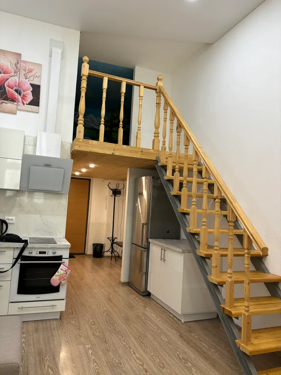 Уютная студия со вторым этажом