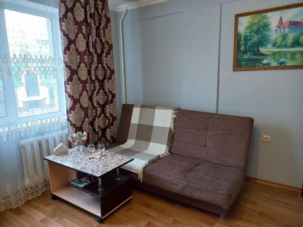 Комфортная, просторная 2-комнатная квартира в престижном районе