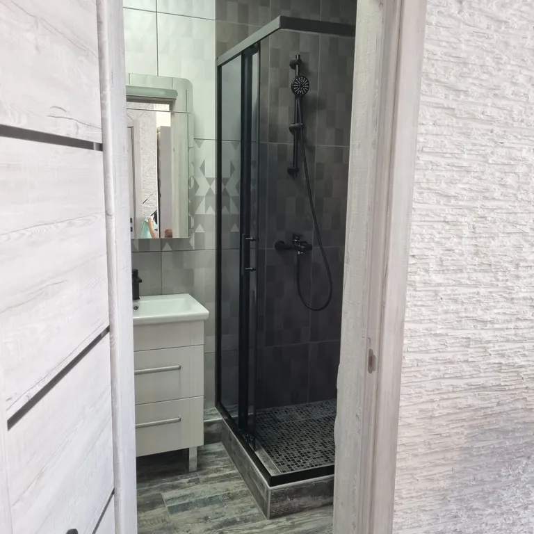 Новая студия с видом на море и отличным ремонтом