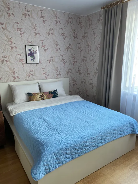 Просторная 3-комнатная квартира в центре. Новый ЖК. Установлен БОЙЛЕР.