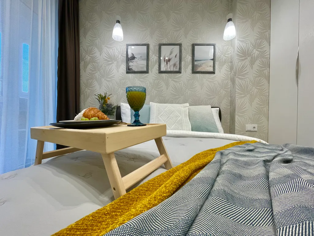 YOUR ROSTOV APART у Театральной площади