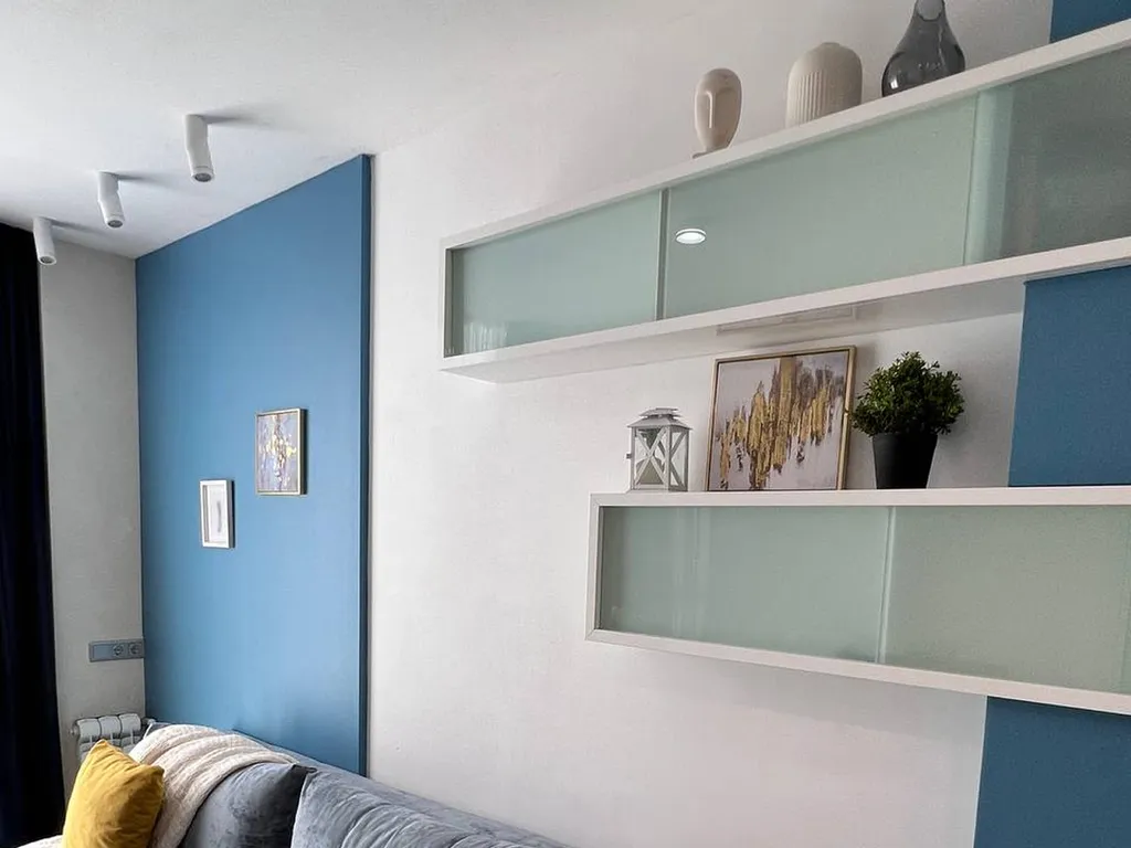 Современная квартира с панорамным видом на Волгу (Уютный Дом)