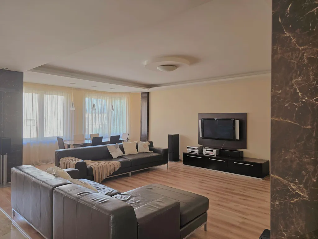 Просторная квартира в центре