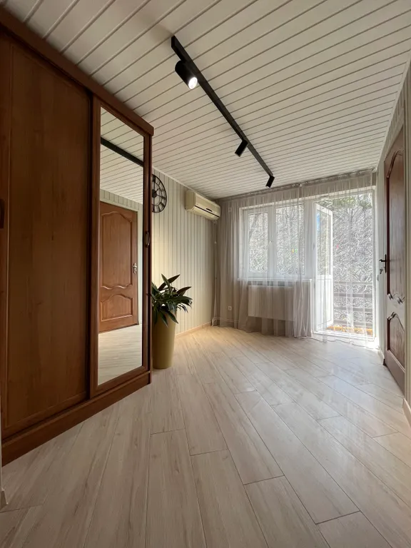 Уютная квартира в Большом Утрише