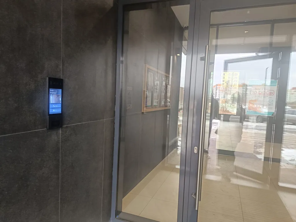 Loft-Корней, Нейро, Кристалл квартира