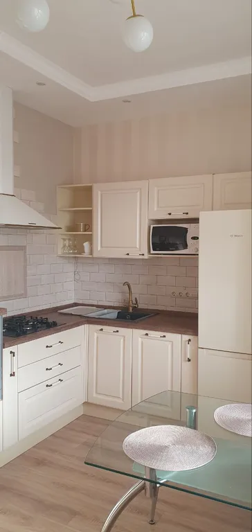 Квартира Квартира в центре — Элиста