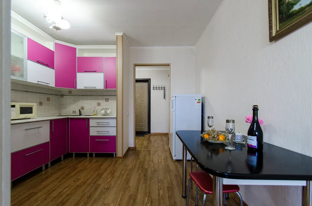 Квартира Уютная студия возле ТЦ Шупашкар, МНТК Микрохирургия глаза — аренда посуточно в Чебоксары