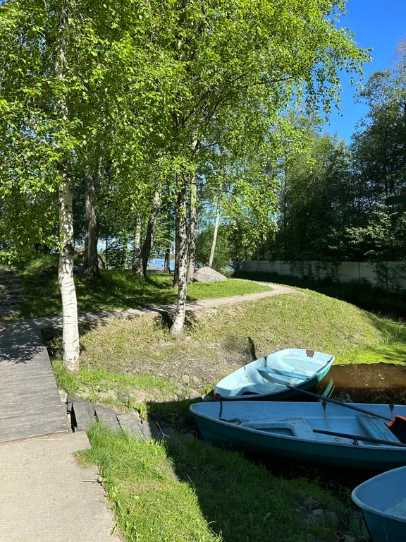 Дом на два входа в Родной Усадьбе на озере Вуокса