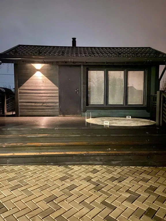 Коттедж Современный большой дом дуплекс с баней — Новоселье