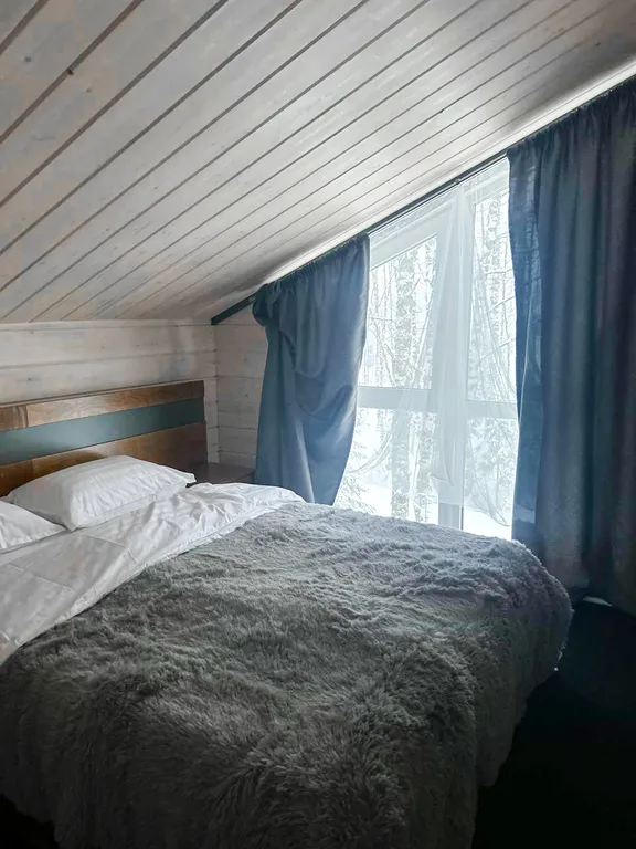 Барн хаус с видом на лес и горы