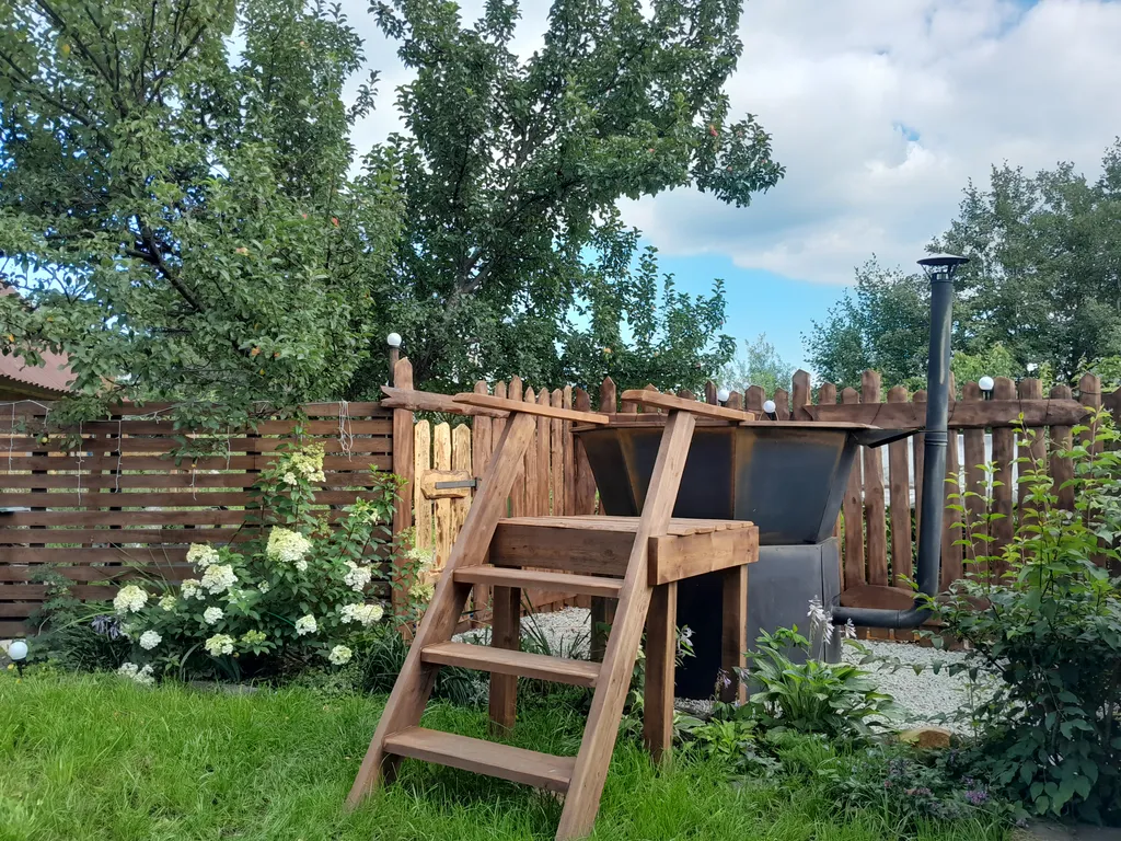 Уютный глемпинг Прованс на берегу реки