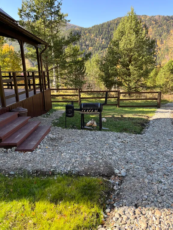 Гостевой дом Villar с видом на лес и горы