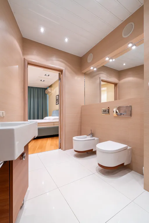 Квартира с двумя мастер-спальнями на первой береговой линии