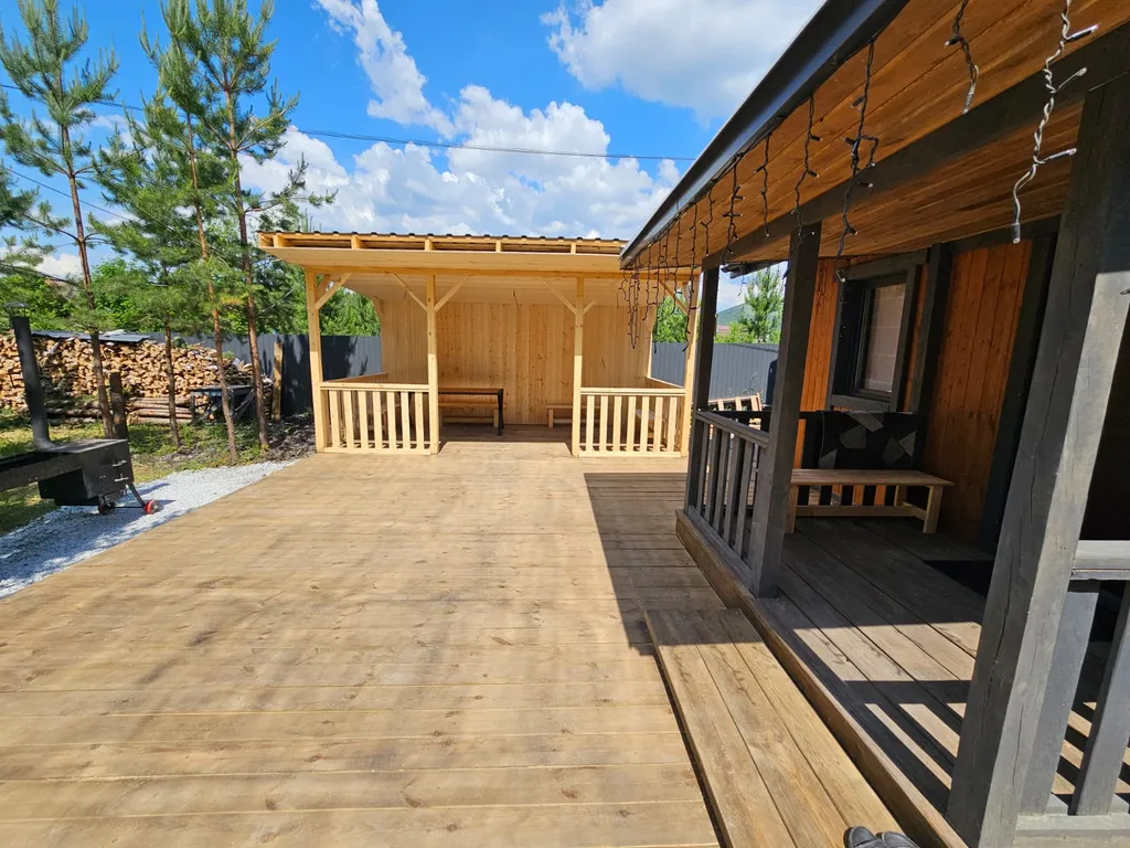 Новый Теплый двухэтажный дом до 10 человек 1км Солнечная Долина