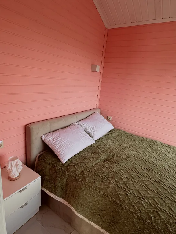 Домик для отдыха с видом на большую воду